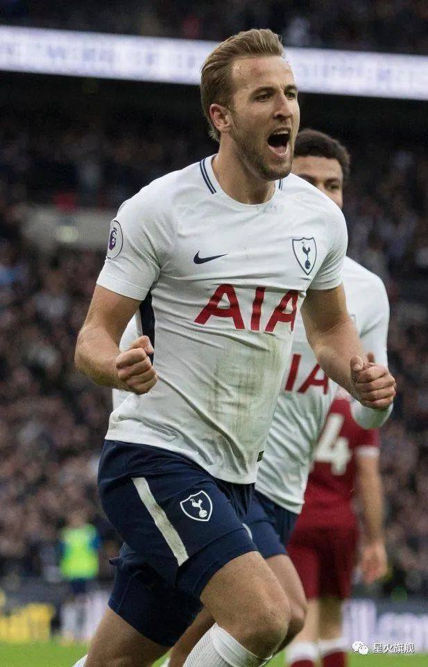 包含排球小组赛焦点战：南城天狼队读秒扳平天山白虎队，客场强势带走胜利。豪门底蕴再次显现的词条