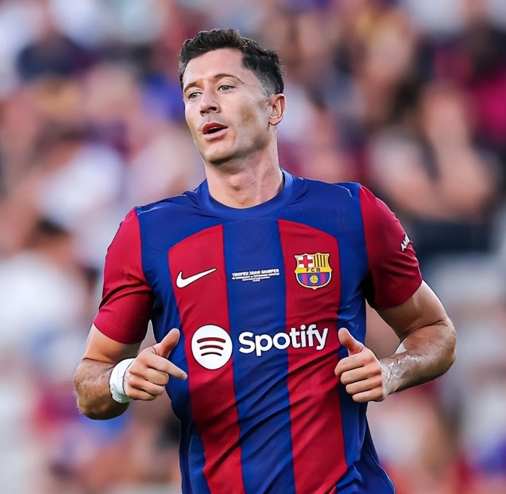 包含莱万多夫斯基关键节点战术调整，TL带队取胜！的词条